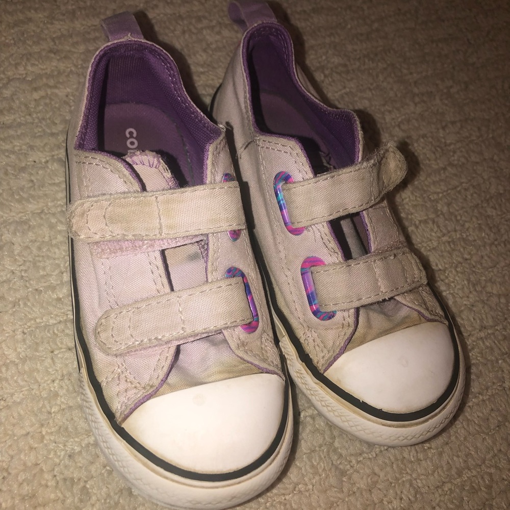 Girls converse size 10